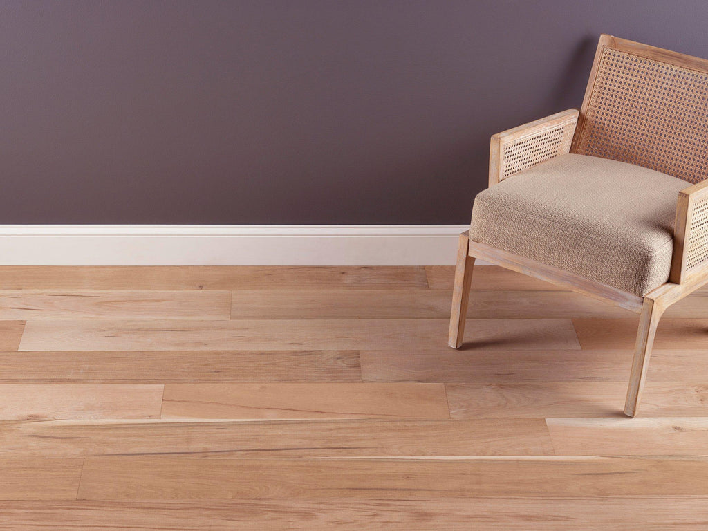 Unfinished White Oak  Engineered Hardwood Character Grade