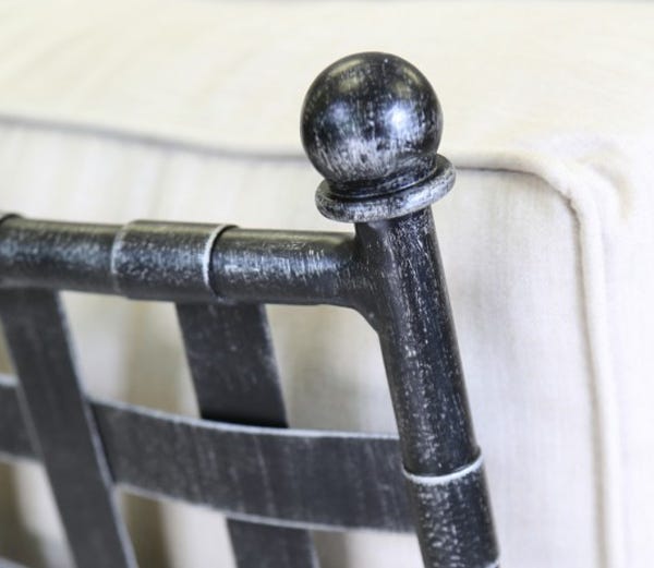 Provence Loveseat Detail Image