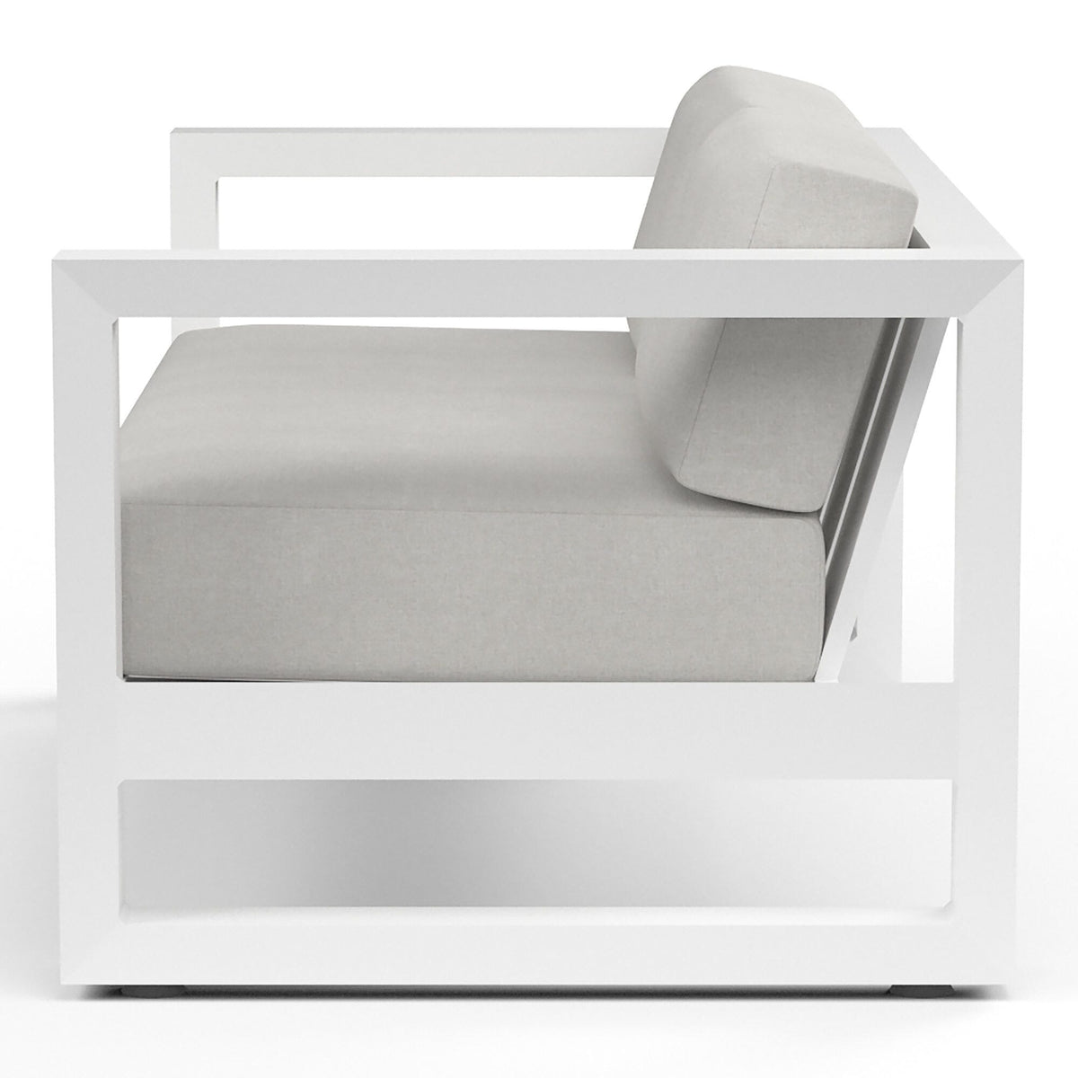 Newport Loveseat in Cast Silver, No Welt