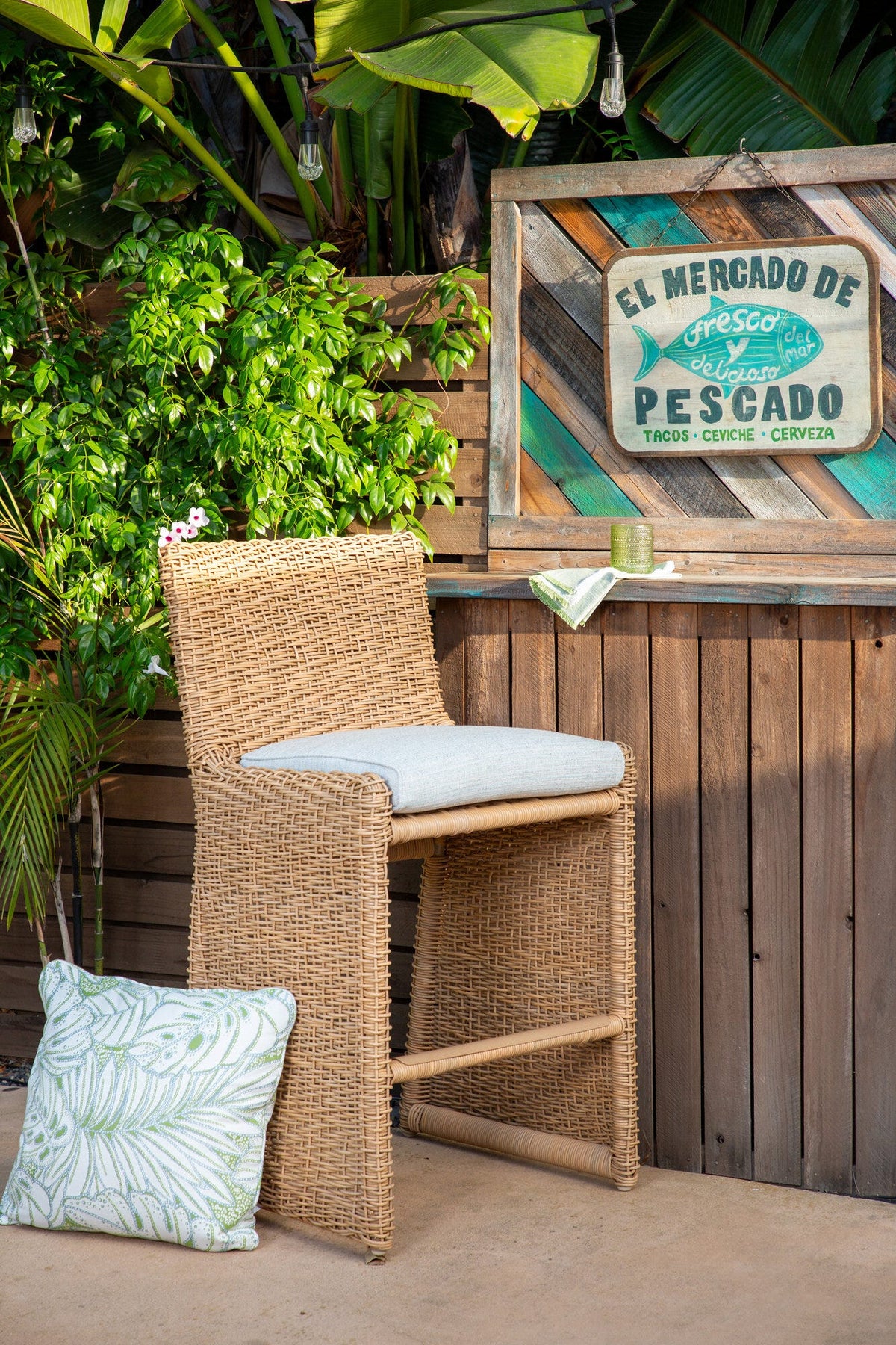 Margaritaville Somerset Barstool Vroom Image