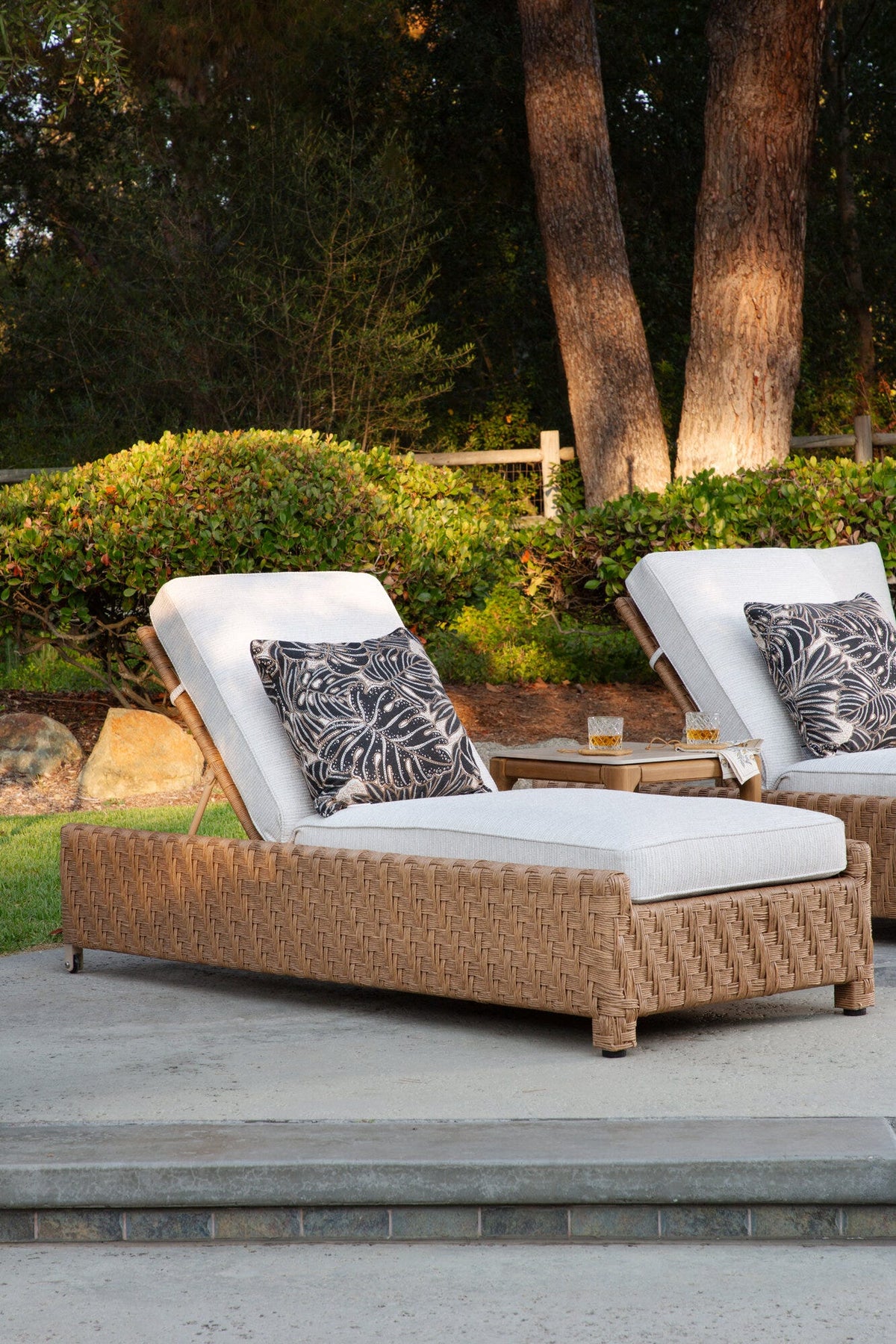 Margaritaville Catalina Chaise in Poros Dune