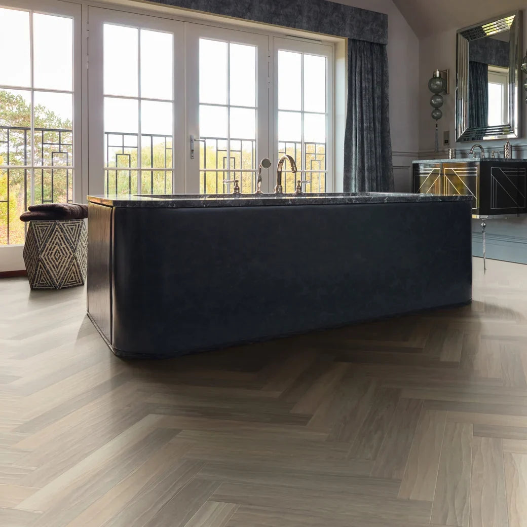 Karndean Luxury Vinyl Art Select Rigid Core Glacier Oak 28"x4.5"