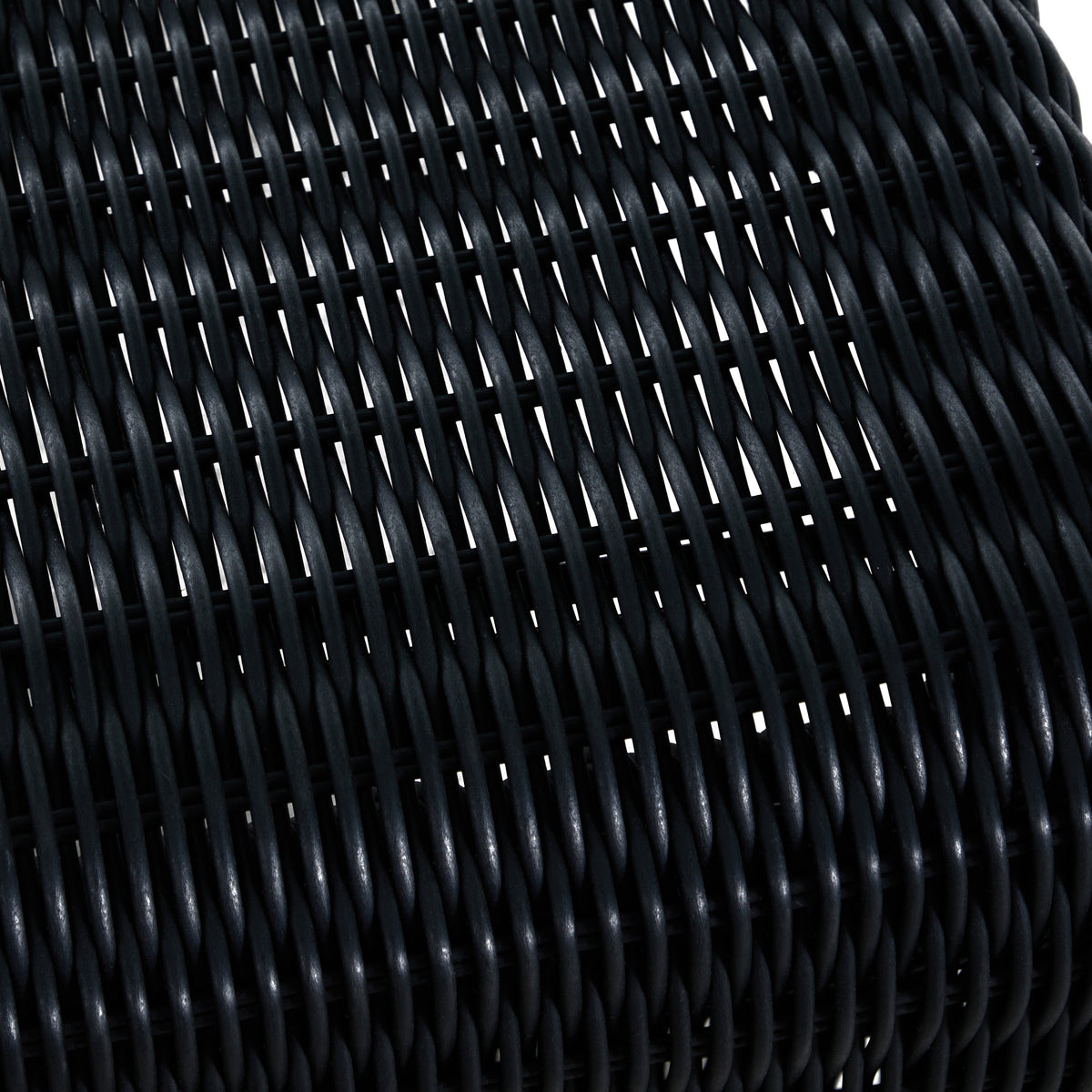 Como Resin Wicker Chaise