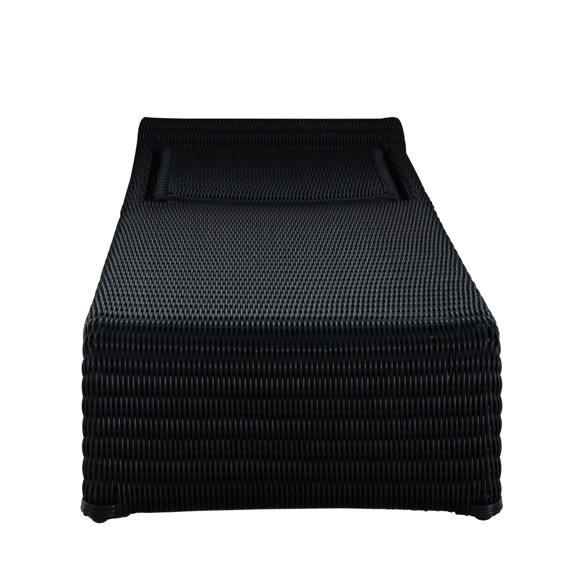 Como Resin Wicker Chaise